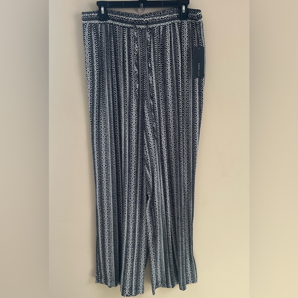 NWT Women's Robert Louis Wide Leg Geometric Aztec 100% Rayon Dress Pants Size 1X